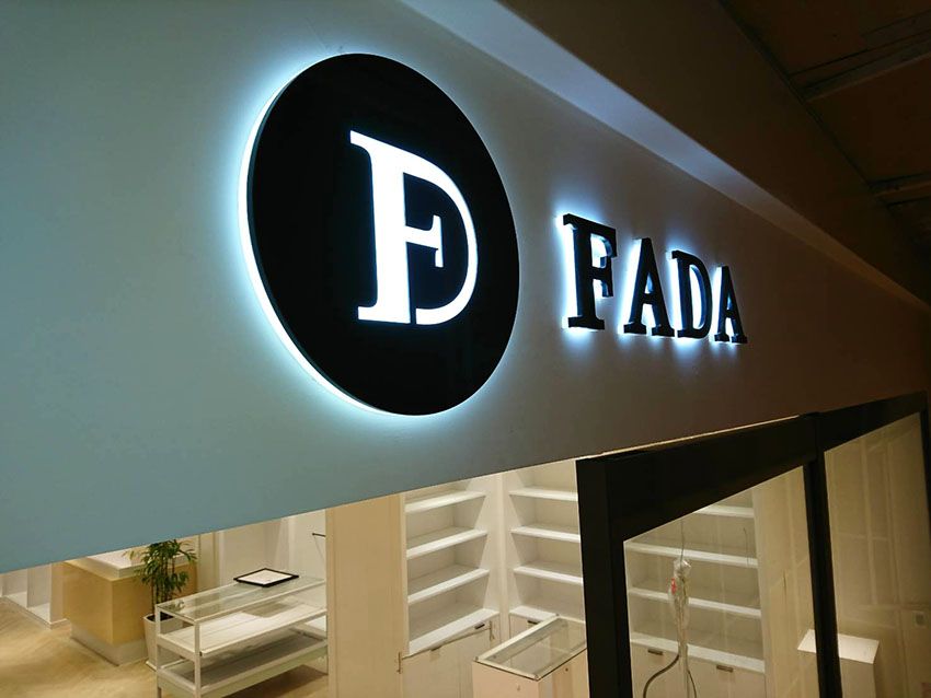 LED發光字/壓克力訂做<br>壓克力發光字體